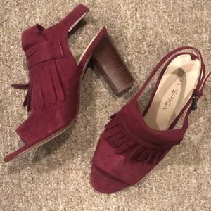 Via spiga strap back heels